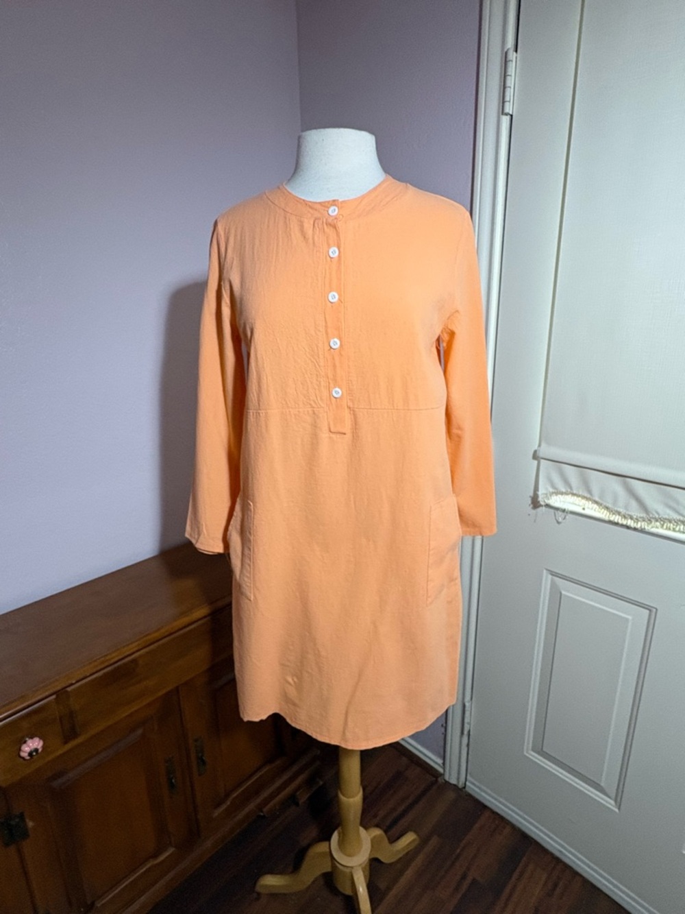 Amazon Orange Button-Front Midi Dress. Size M
